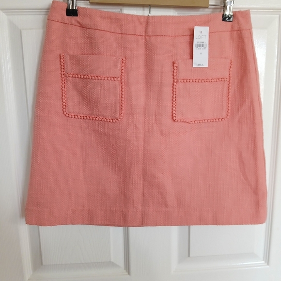 Loft Beautiful pink textured skirt Size 8 NWT Coquette Preppy Barbie Business - Picture 2 of 8